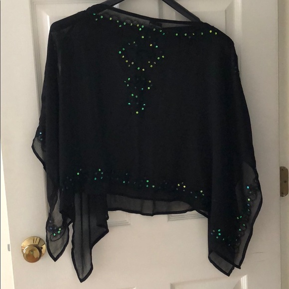 Cejon Tops - Sleeveless Shawl/Top